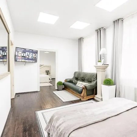 Apartment 2beds Vintage Historical Center *